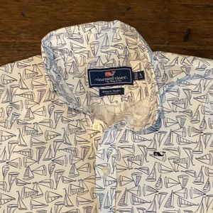 Vineyard Vines boys size 16 short sleeve